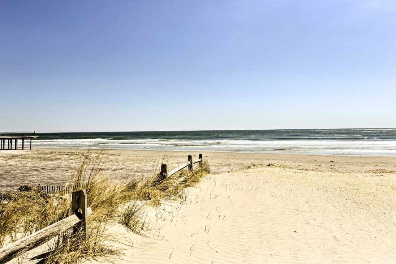 North Wildwood Condo With Pool, Walk To Boardwalk! Екстер'єр фото
