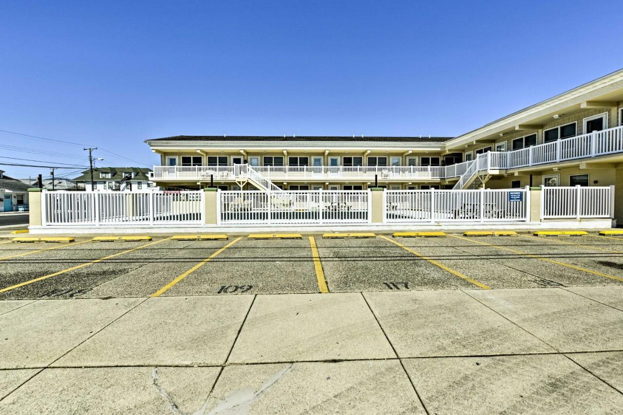 North Wildwood Condo With Pool, Walk To Boardwalk! Екстер'єр фото